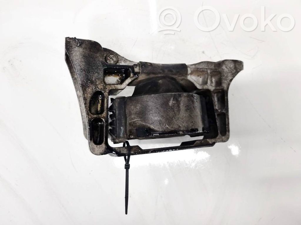 Moottorin kiinnikekorvake   0C3139060,K1442,0C3139060,K1442