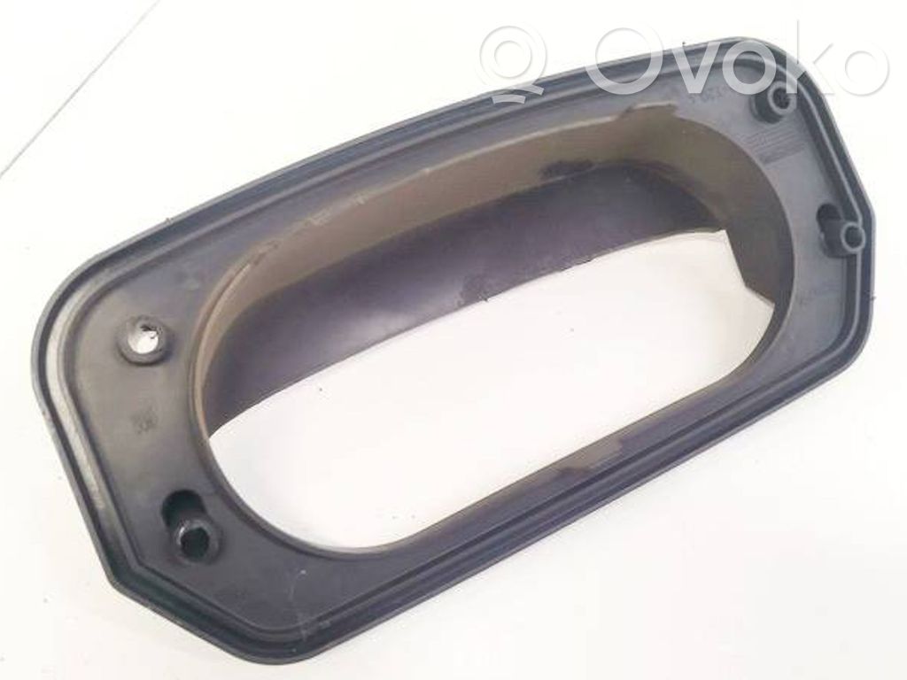 Opel Zafira A Altra parte esteriore