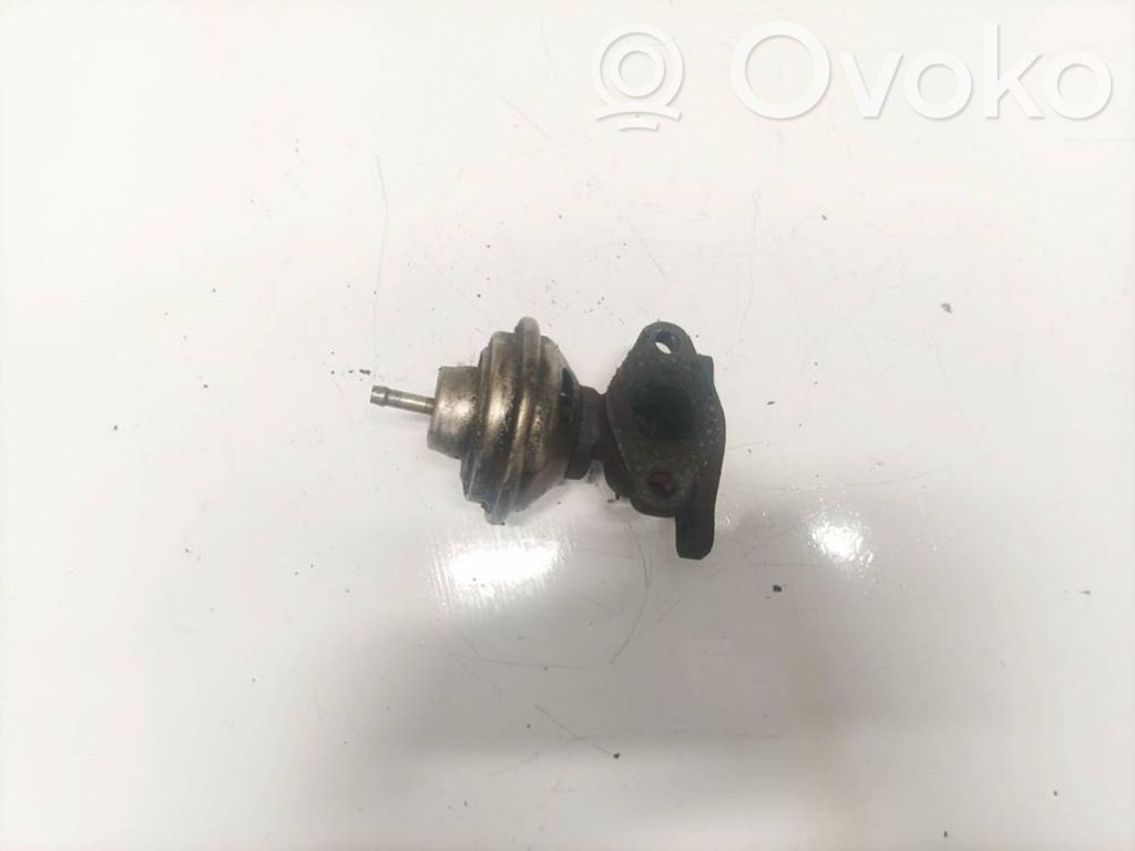 Zawór EGR   028131501E,028131501E