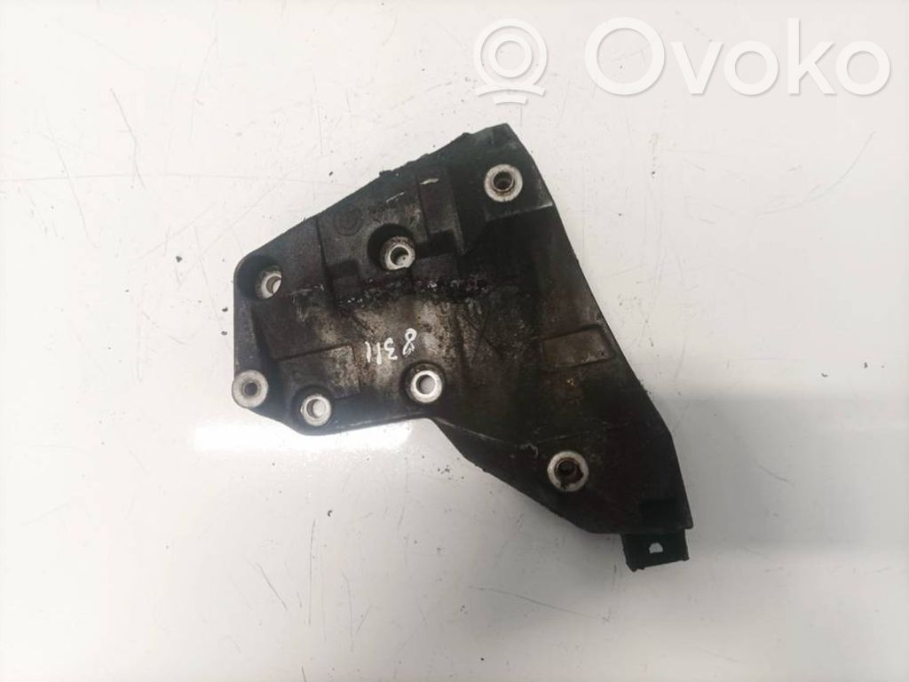 BMW 5 E39 Halterung Lager Motor 