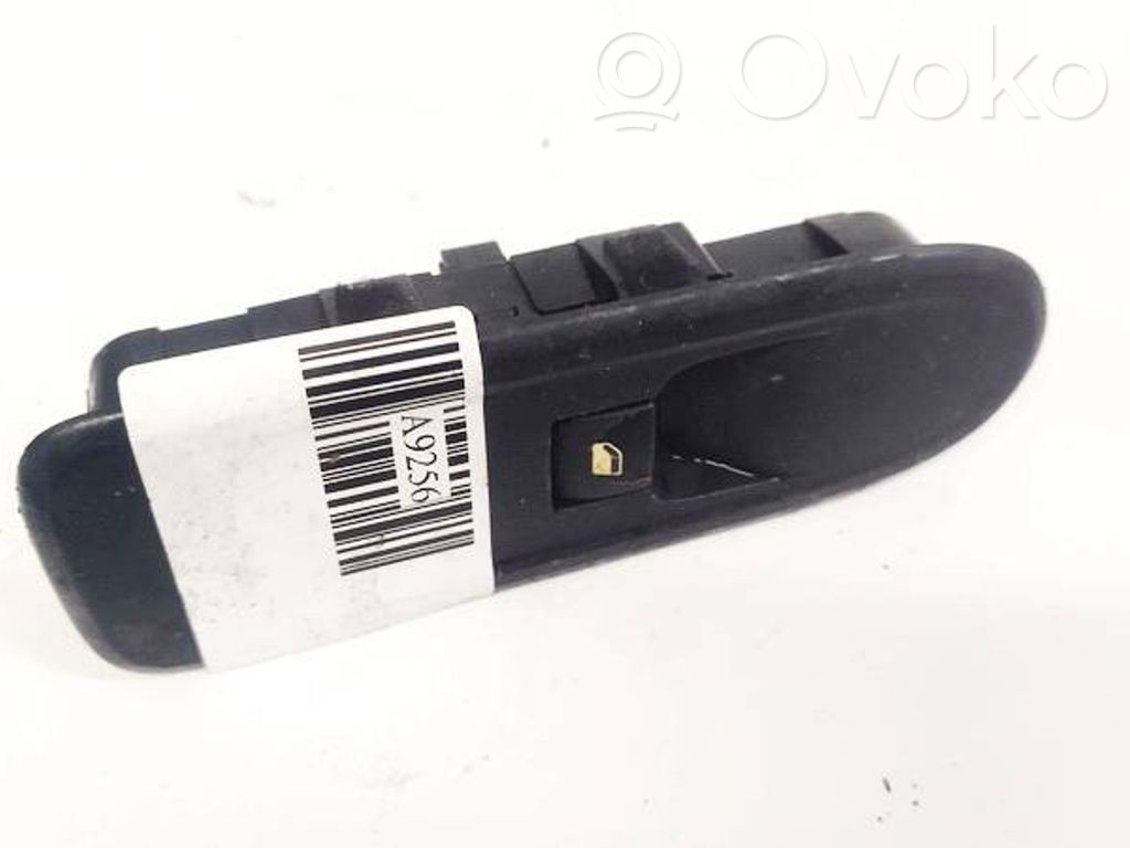 Interruptor del elevalunas eléctrico   96565184XT,53269801,53269801,96565184XT