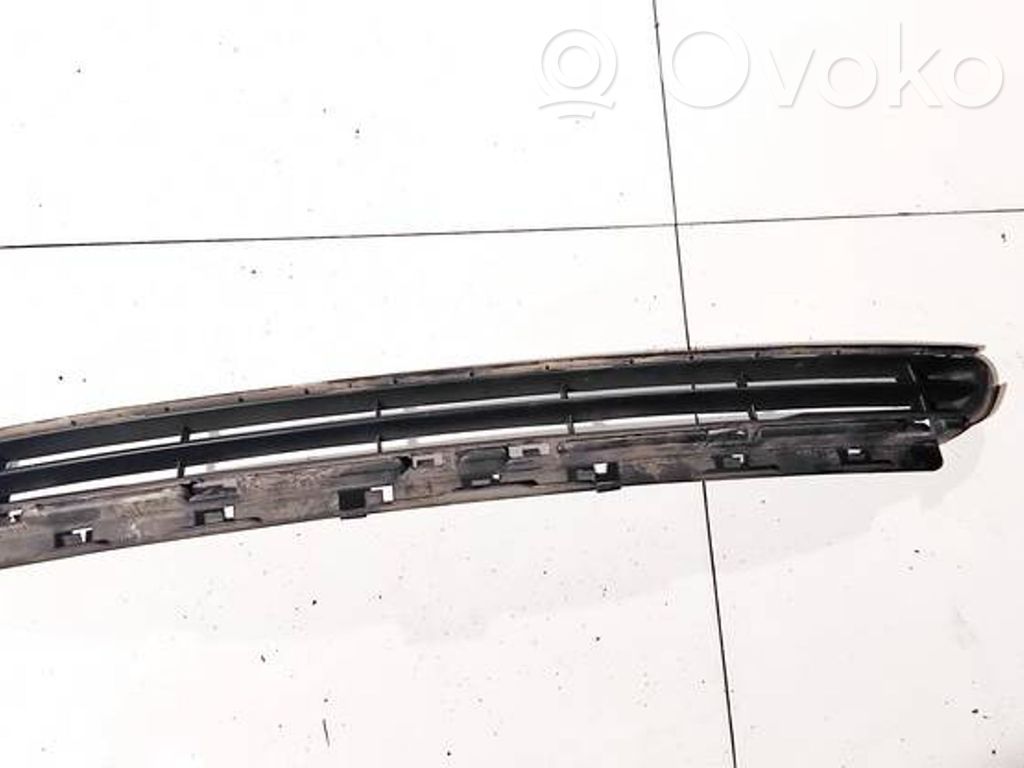 Citroen C5 Mascherina inferiore del paraurti anteriore 