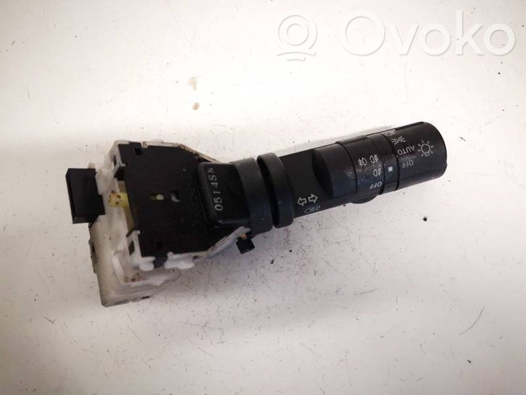 Nissan Qashqai Manetă semnalizator 