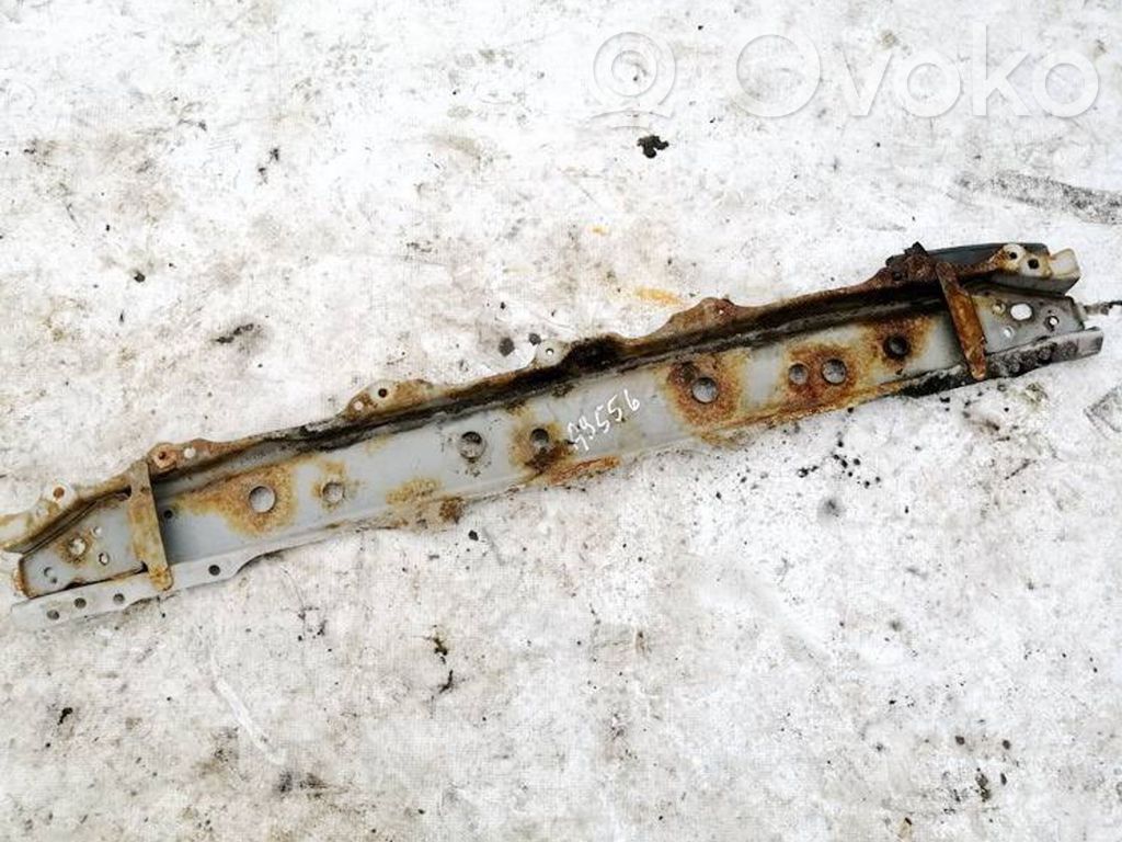 Toyota Yaris Staffa di rinforzo montaggio del paraurti anteriore