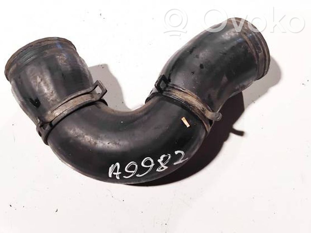 Volkswagen Golf IV Tube d'admission de tuyau de refroidisseur intermédiaire