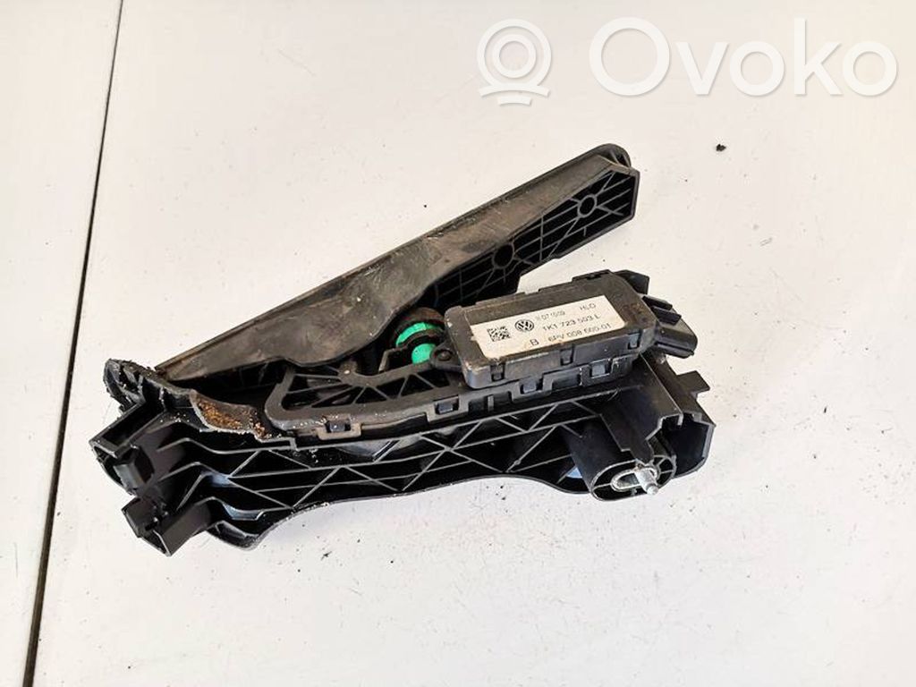 Volkswagen PASSAT CC Pedale dell’acceleratore