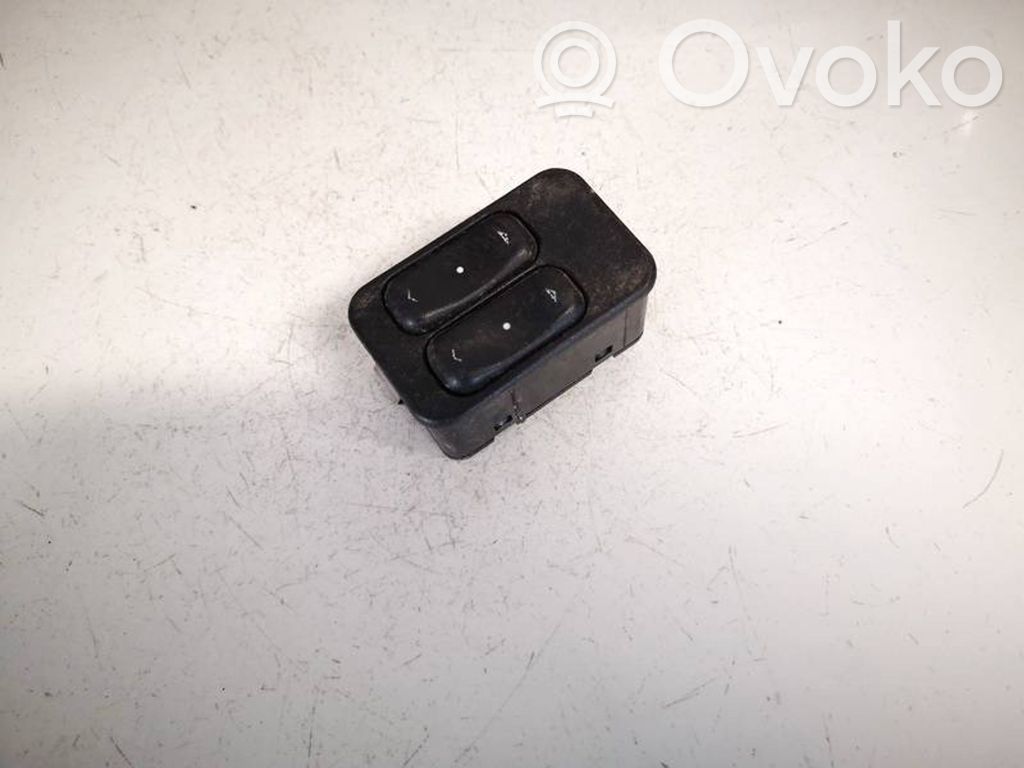 Opel Astra G Interruttore di controllo dell’alzacristalli elettrico
