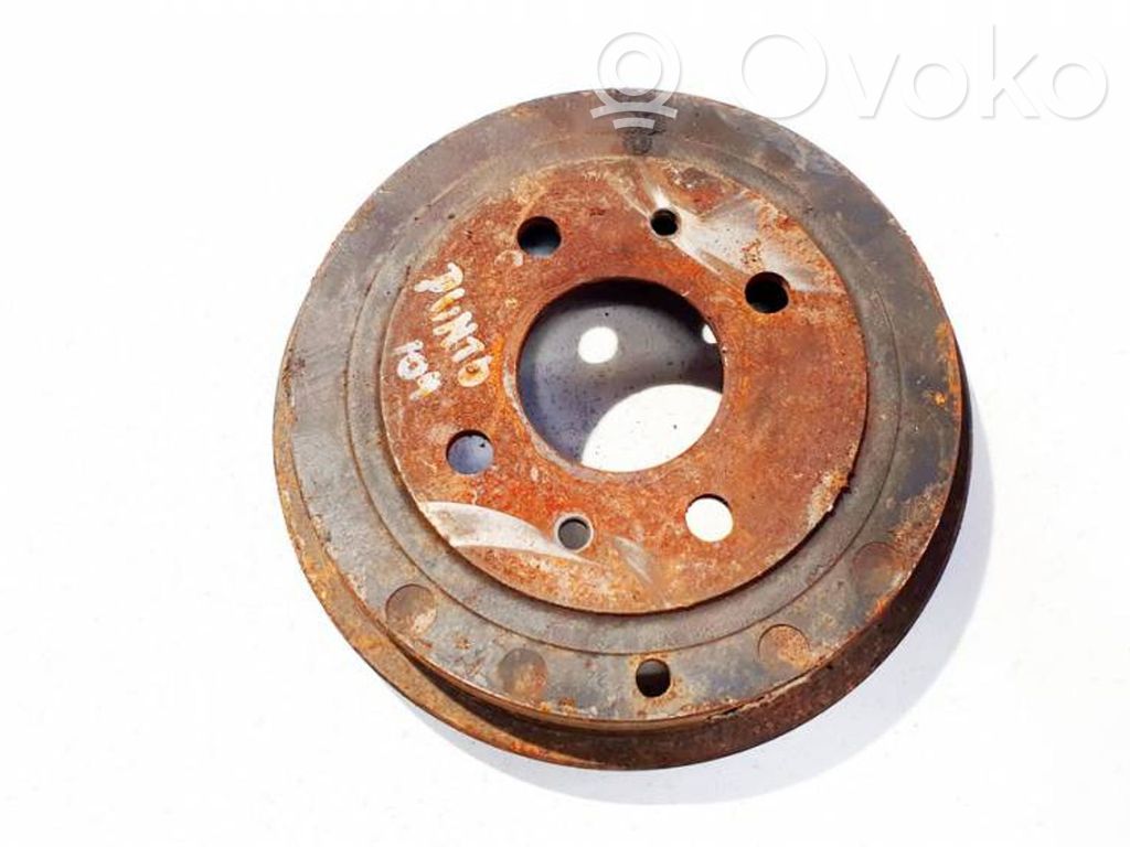Fiat Punto (188) Hamulec bębnowy tylny 