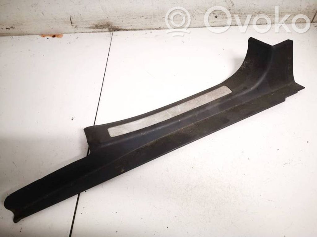 Mercedes-Benz C W203 Capac prag spate