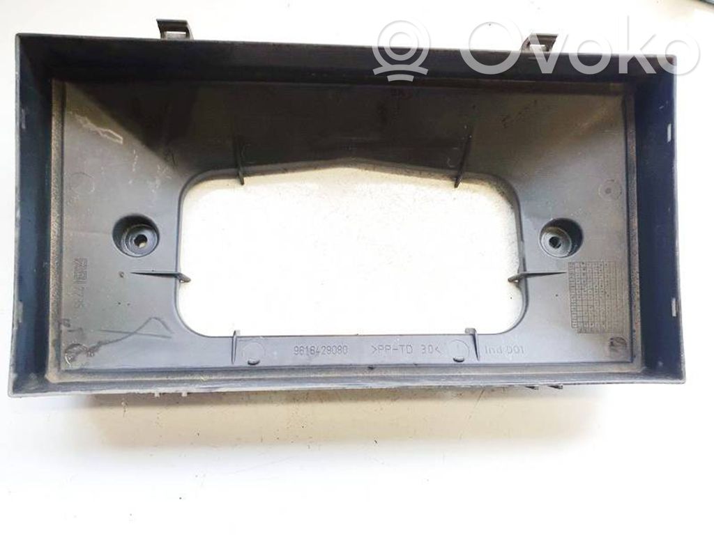 Peugeot 406 Parte del condotto di aspirazione dell'aria 