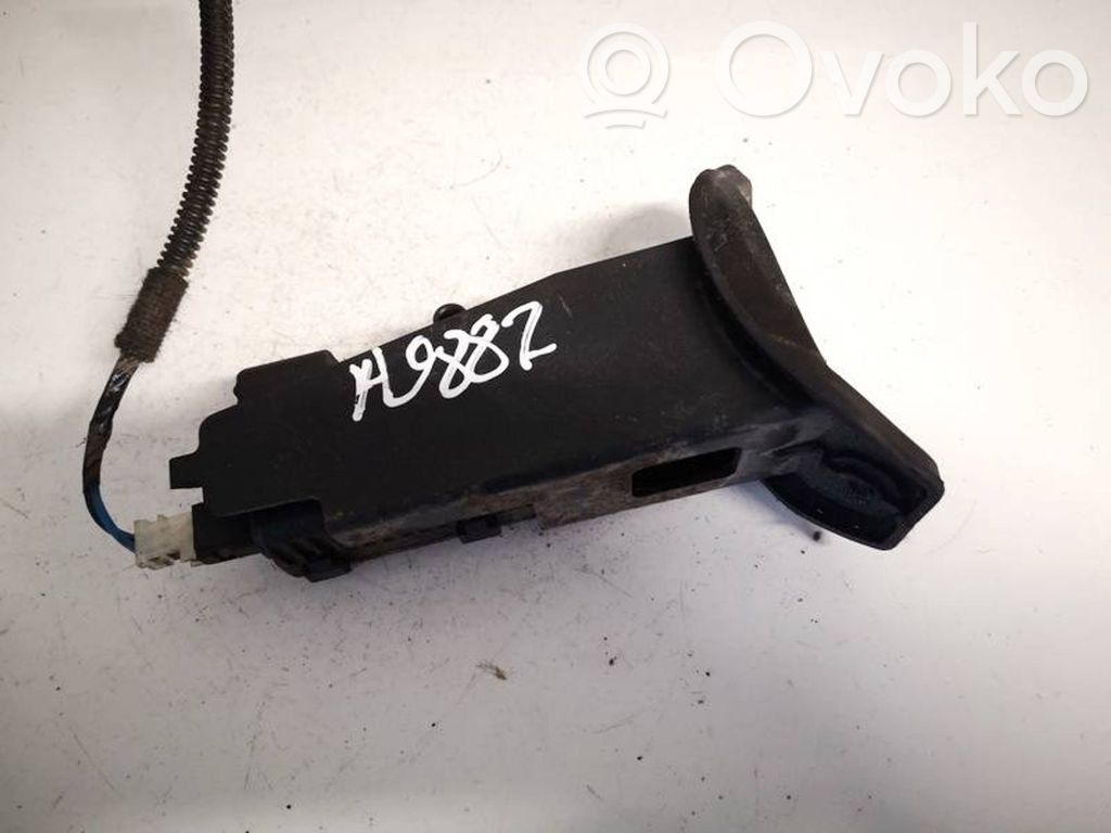 Opel Astra H Motor de bloqueo de puertas 