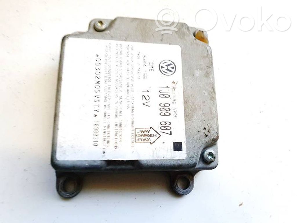 Volkswagen PASSAT B5 Unitate/modul de comandă airbaguri 