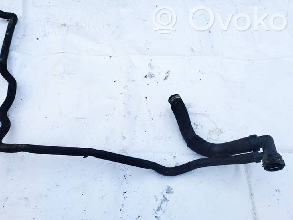 Engine coolant pipe/hose