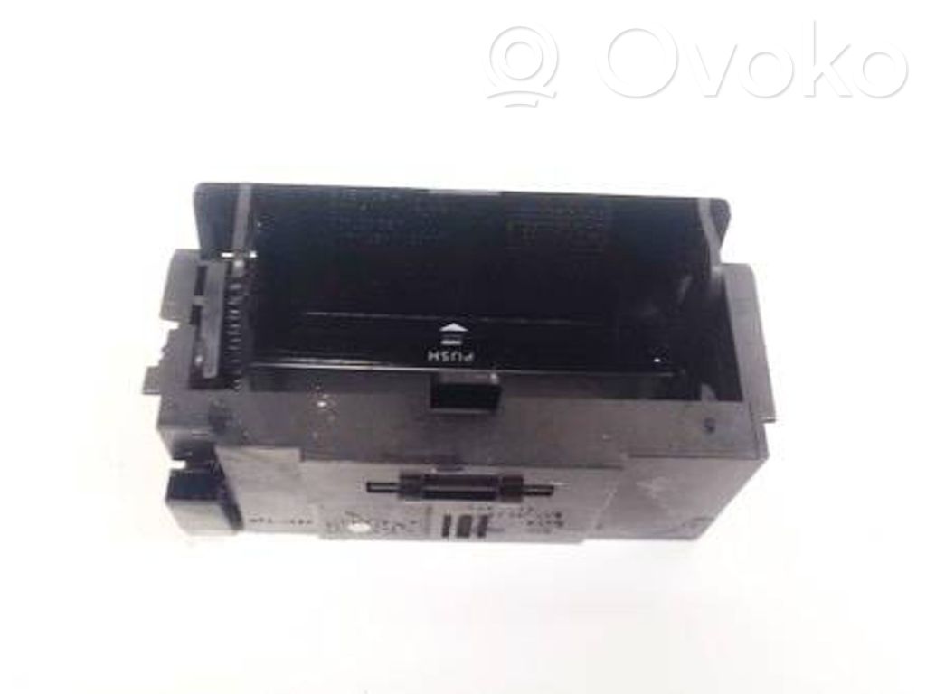 Posacenere auto   4B0857406,4B0857406