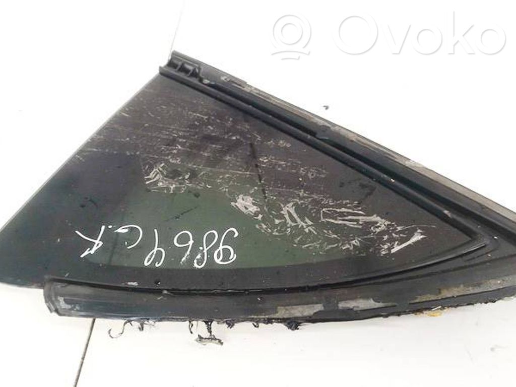 Ventanilla de ventilación de la puerta trasera   AS3,AS3