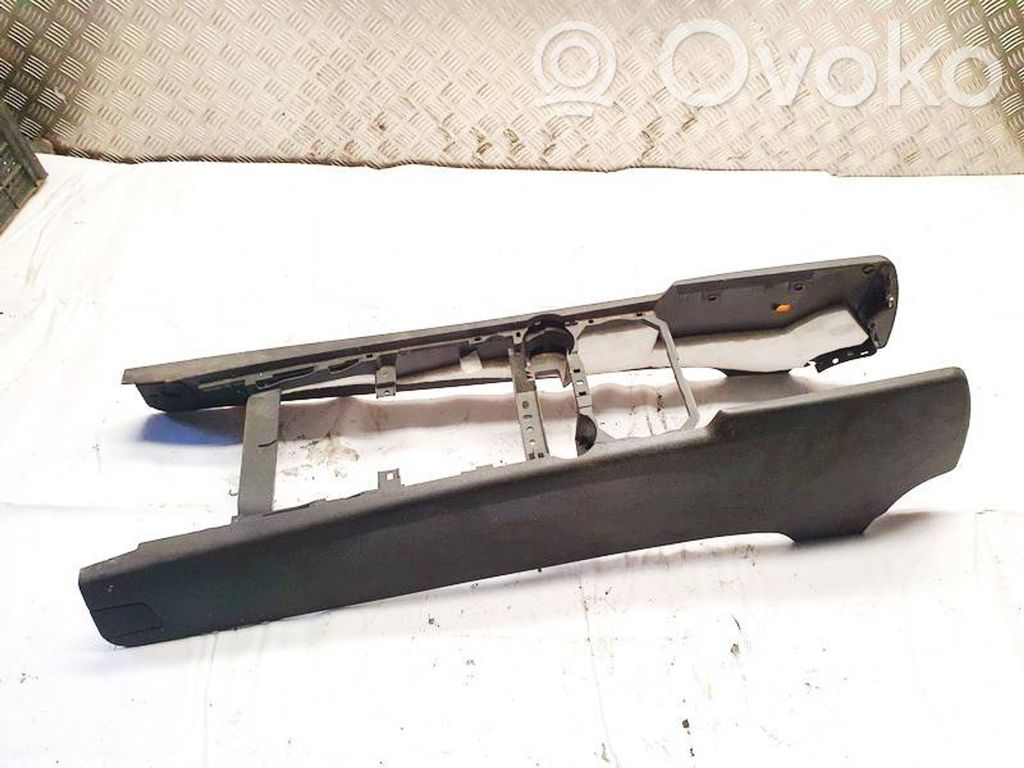 Volkswagen Touareg I Other interior part 