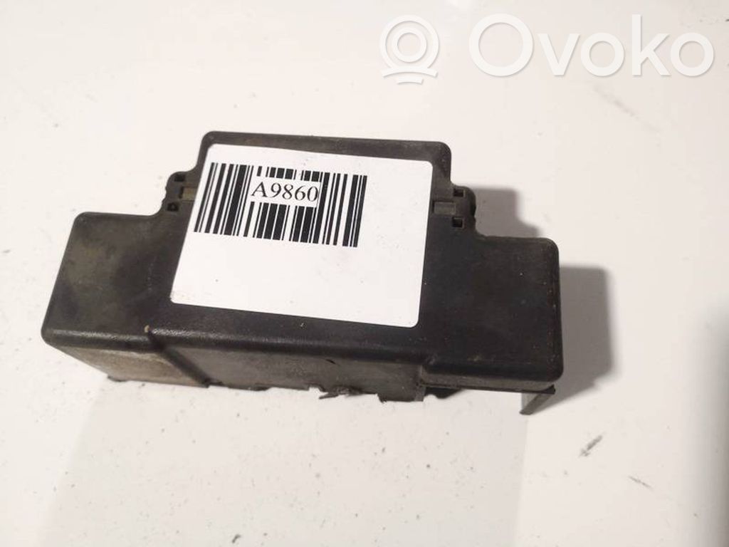 Opel Zafira B Coperchio scatola dei fusibili
