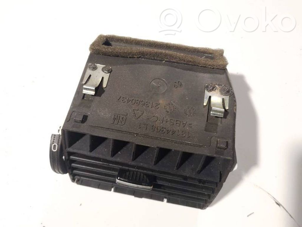 Opel Zafira B Griglia di ventilazione centrale cruscotto 