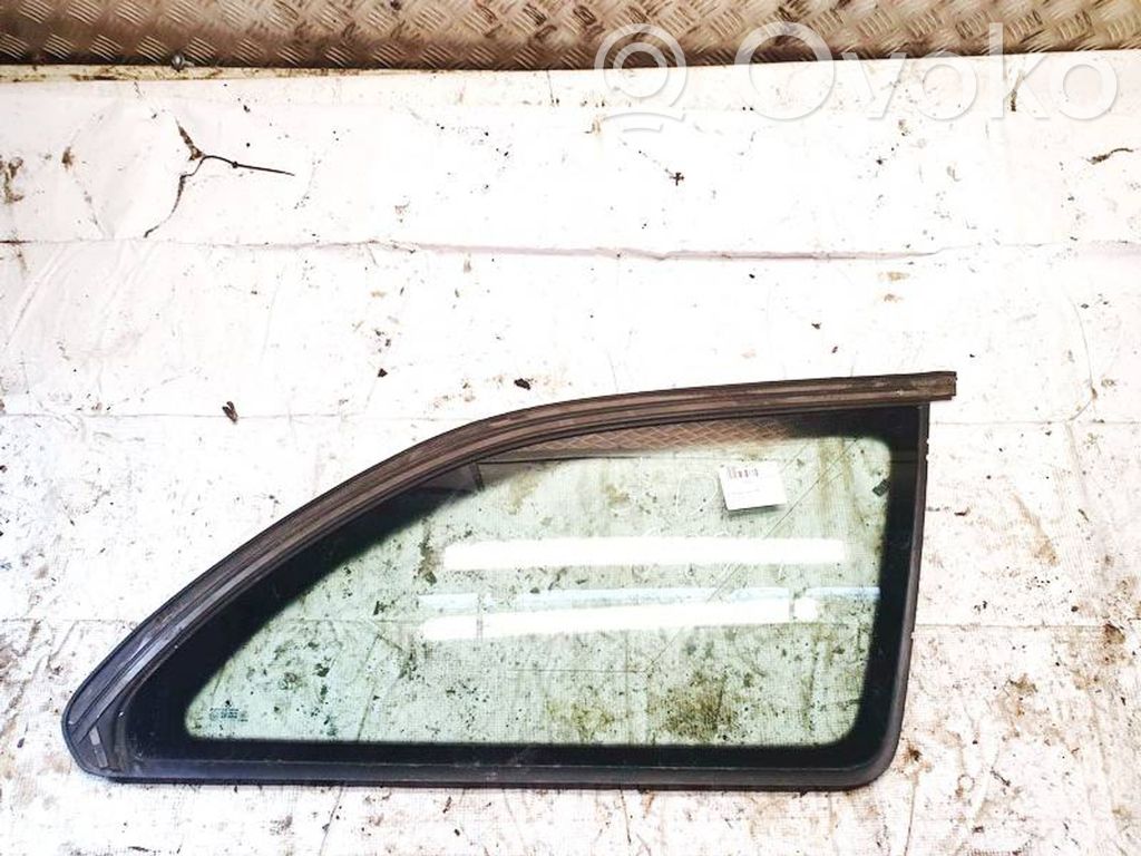 Skoda Octavia Mk2 (1Z) Szyba karoseryjna tylna 