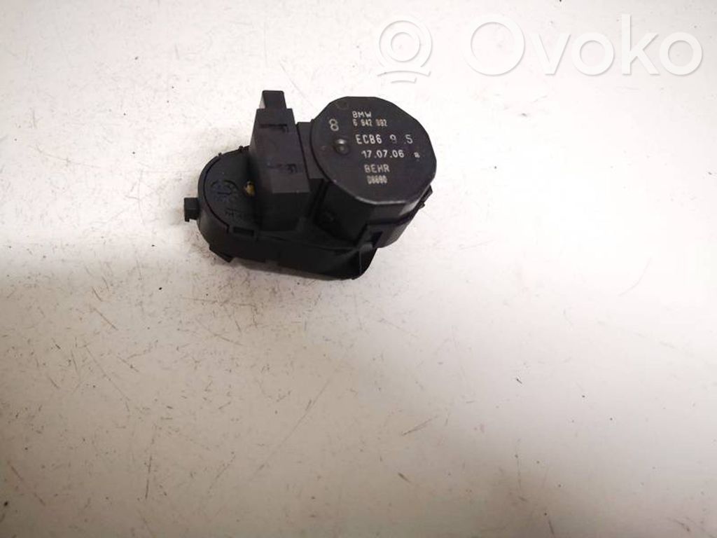Motor/activador trampilla de calefacción   6942992,6942992