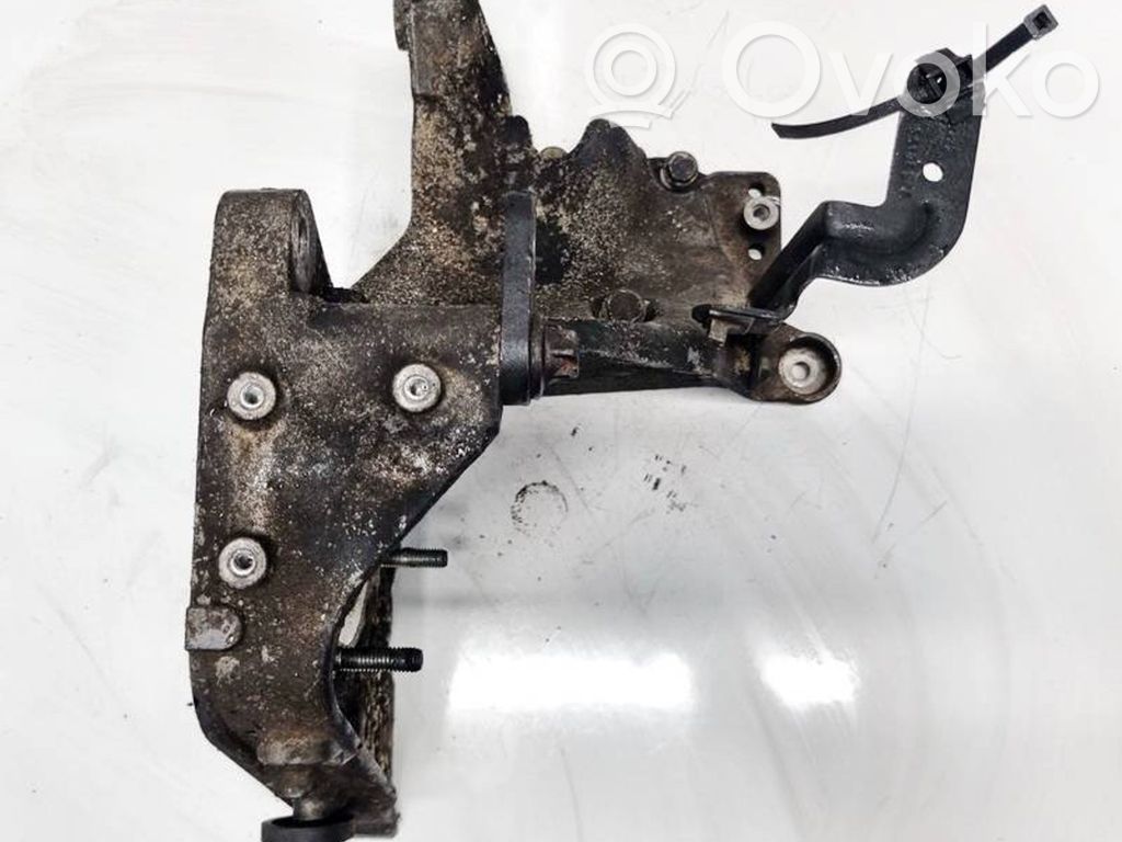 Saab 9-3 Ver2 Soporte de montaje del motor (Usadas) 