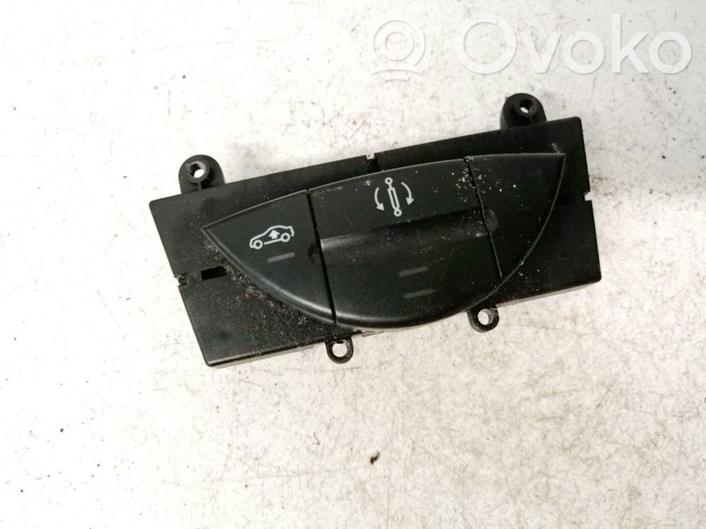 Mercedes-Benz E W211 Otros interruptores/perillas/selectores 