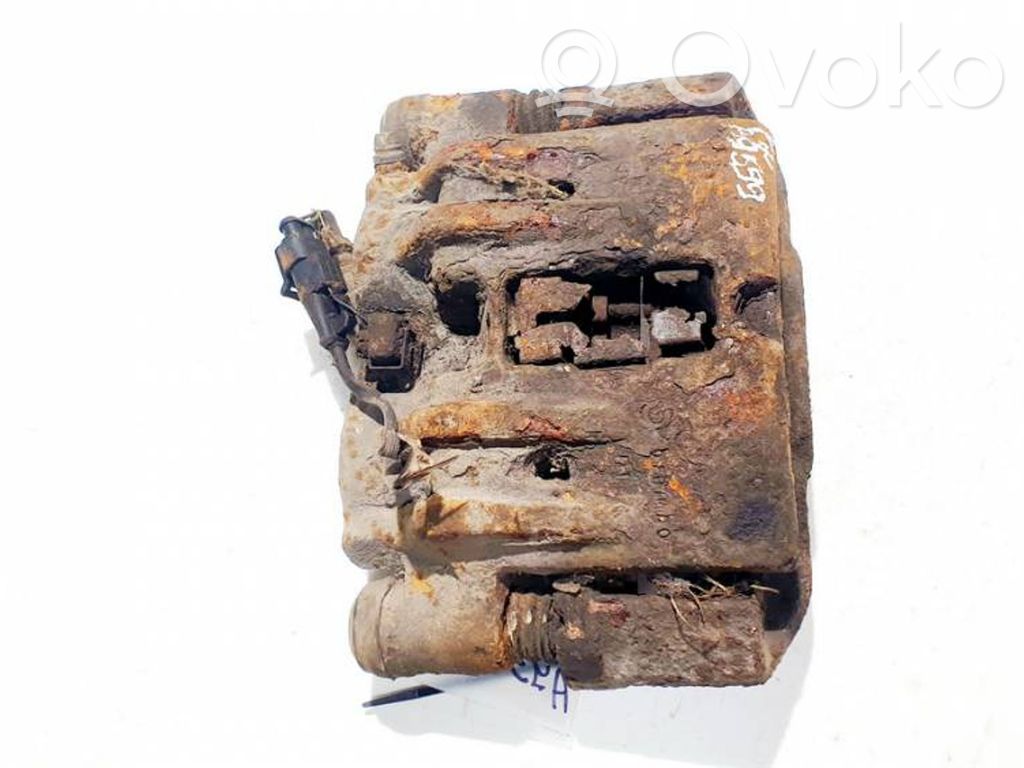 Étrier de frein avant