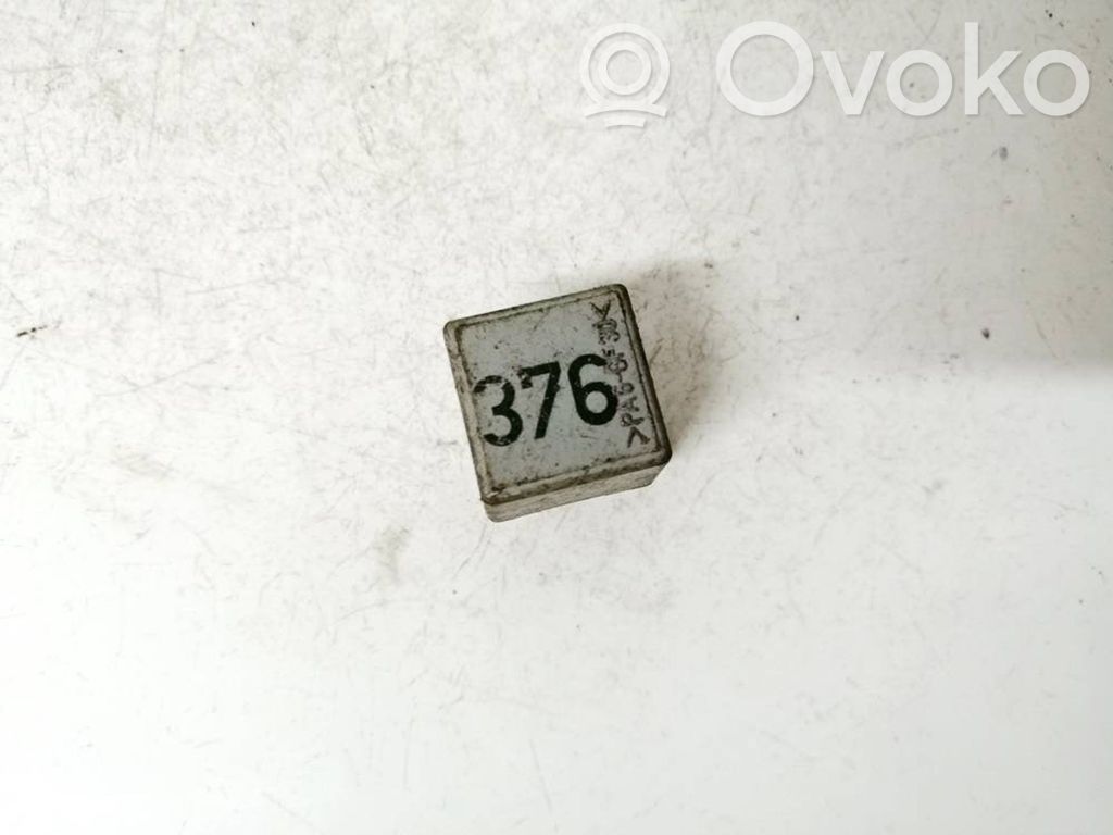 Otros relés   8D0951253C,899314000,899314000,8D0951253C