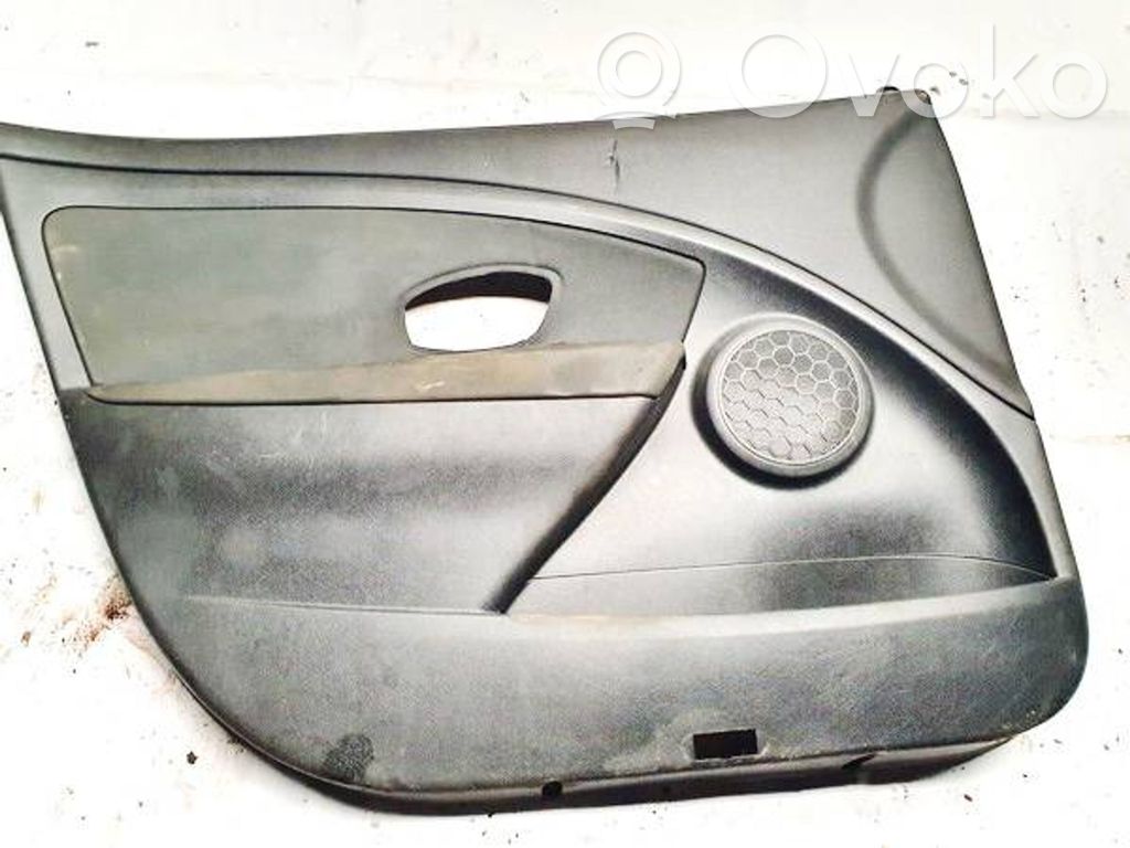 Renault Megane III Etuoven verhoilu 