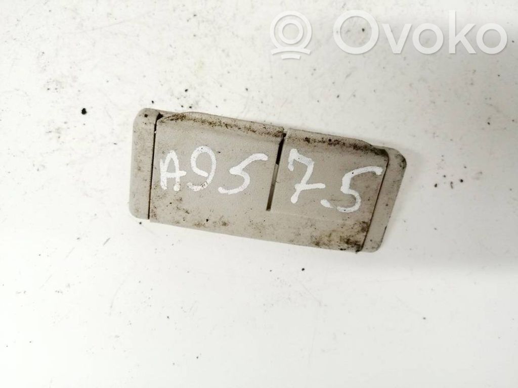 Opel Astra G Otros repuestos del interior 