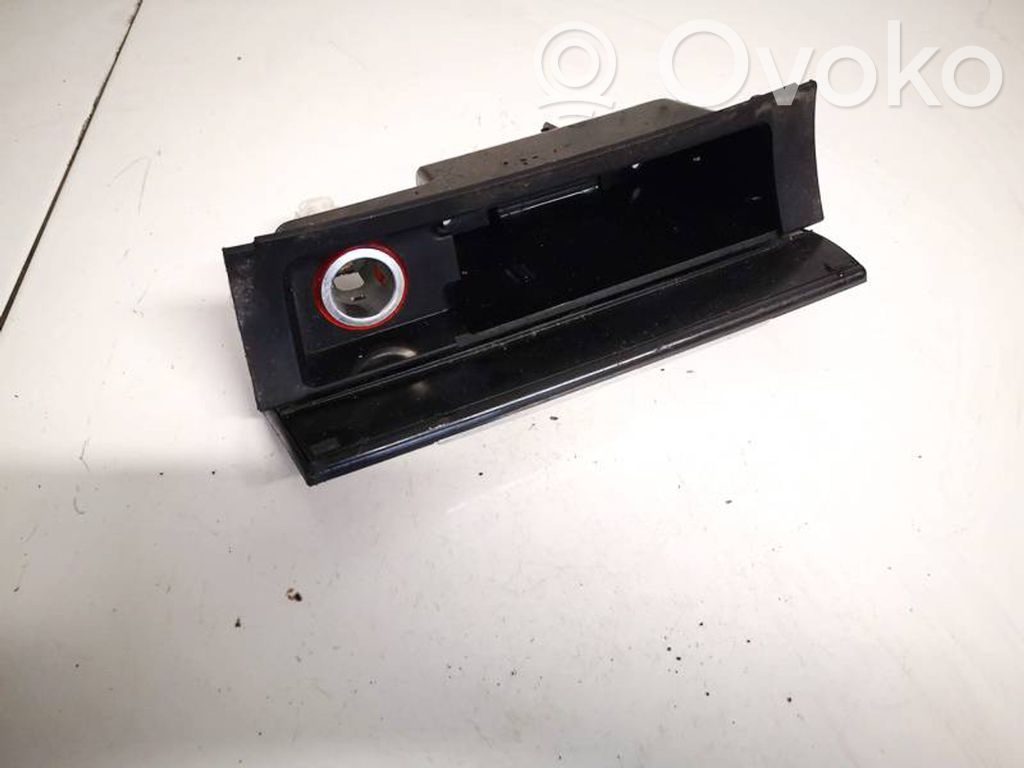 Cenicero del coche   3C0863284K,3C0863284K
