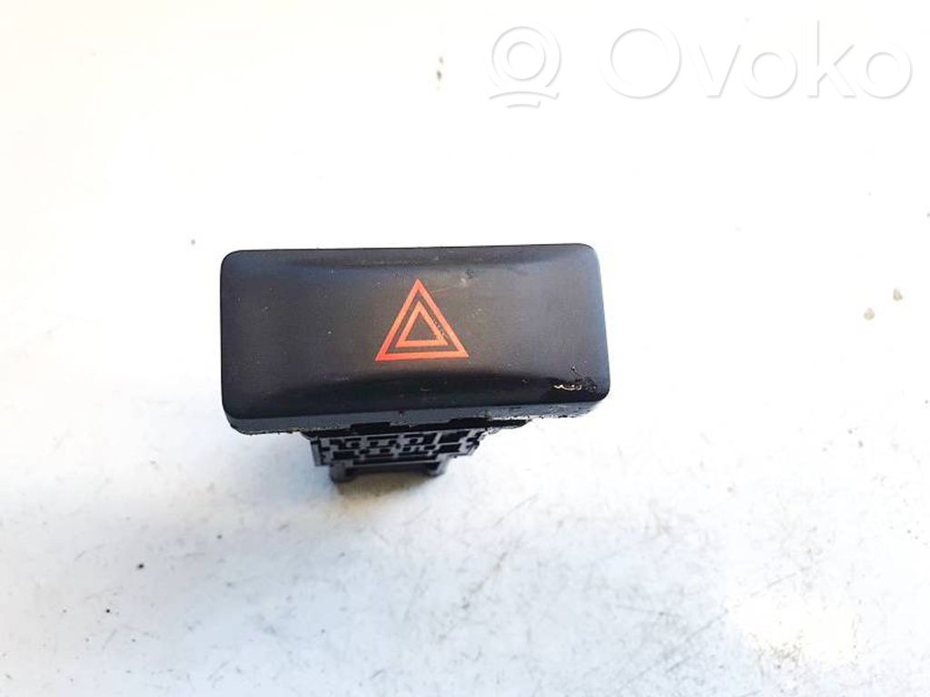 Nissan X-Trail T31 Interruttore luci di emergenza 