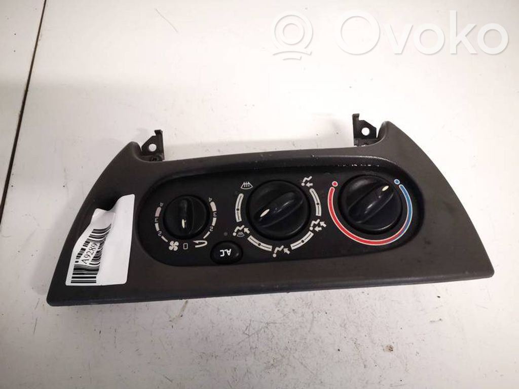 Renault Scenic I Panel klimatyzacji 