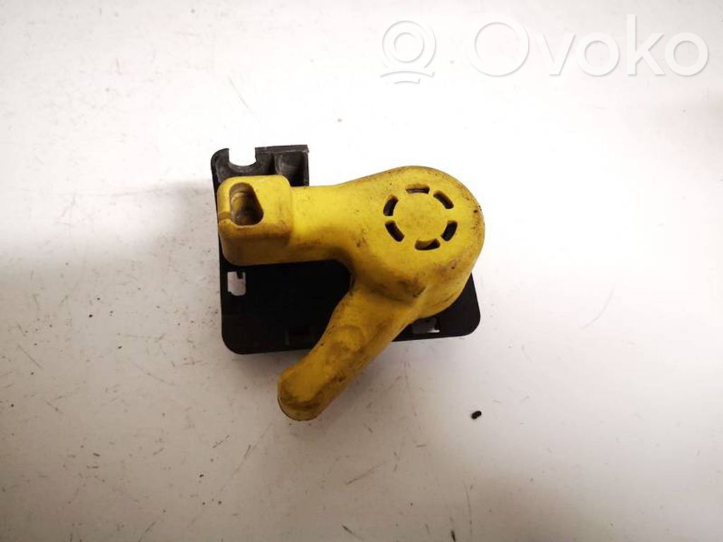 Engine bonnet (hood) release handle   BM5116A770AC,BM5116A770AC,BM5116A770AC,BM5116A770AC