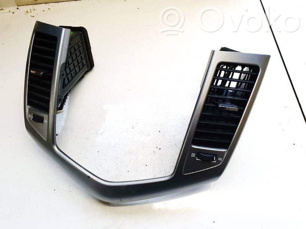 Chevrolet Cruze Dysze / Kratki środkowego nawiewu deski rozdzielczej 