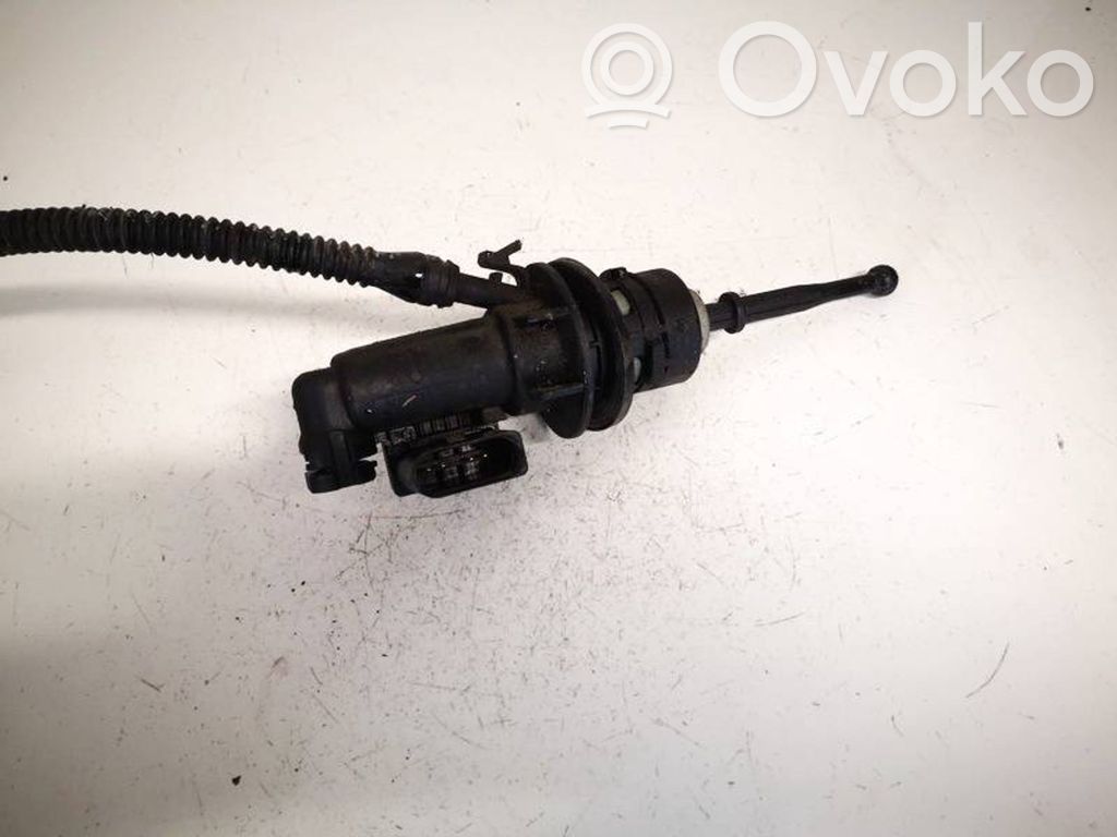 Skoda Octavia Mk2 (1Z) Główny cylinder sprzęgła 