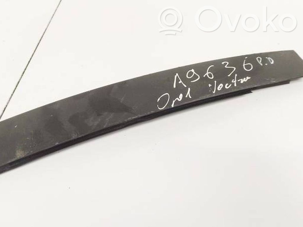 Opel Vectra C Verkleidung Türfenster Türscheibe vorne 