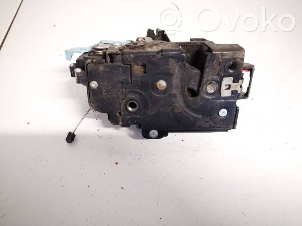 Skoda Octavia Mk2 (1Z) Zamek drzwi tylnych 
