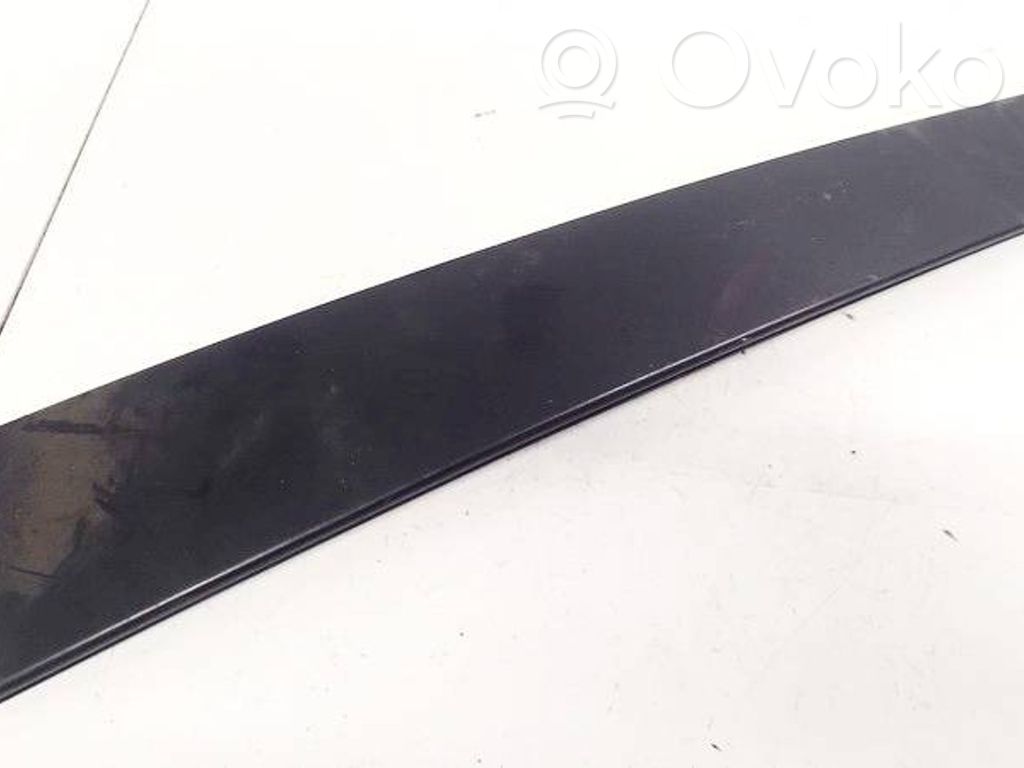 Volvo V50 Listwa / Uszczelka szyby drzwi tylnych 