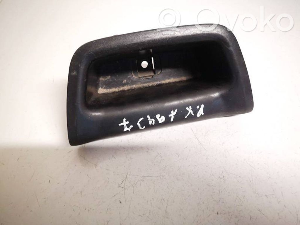Mitsubishi Lancer Altra parte interiore 