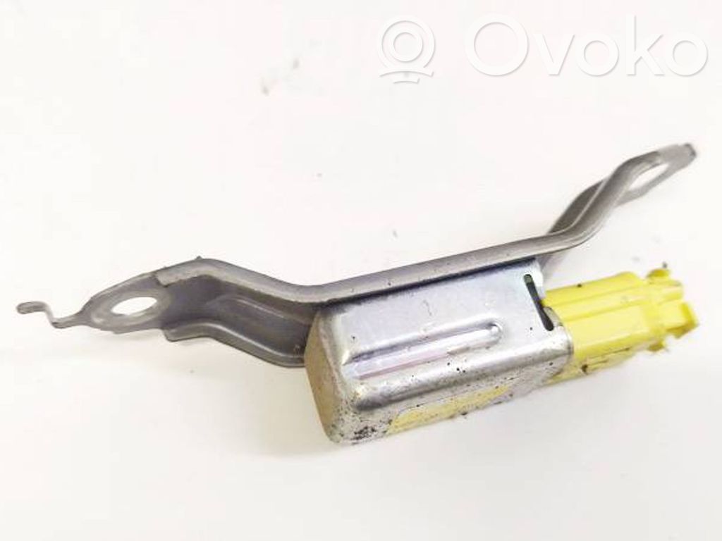 Toyota Prius (XW20) Senzor impact/declanșare airbag 