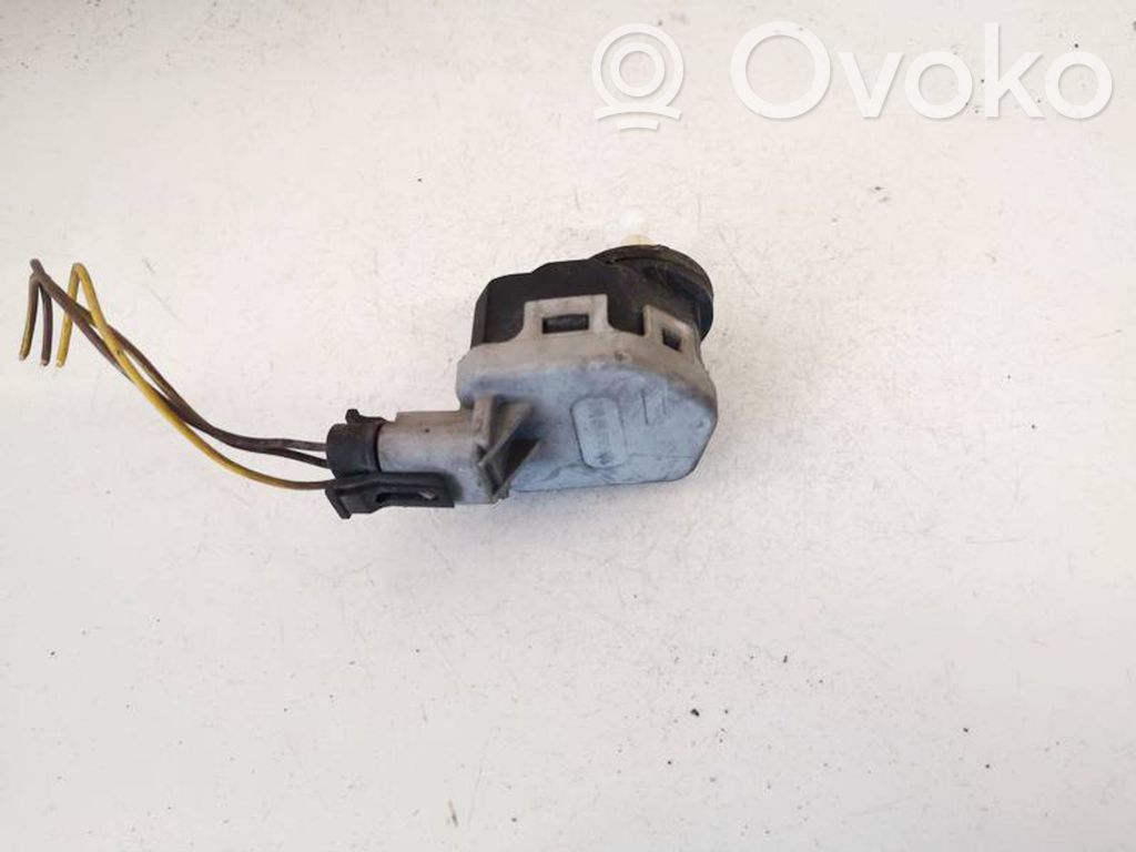 Scheinwerferstellmotor   90590665,90590665