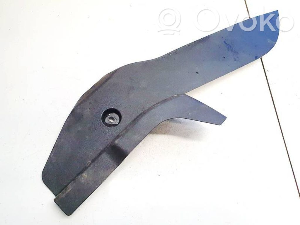 Autres pièces intérieures   8011A070,8011A070