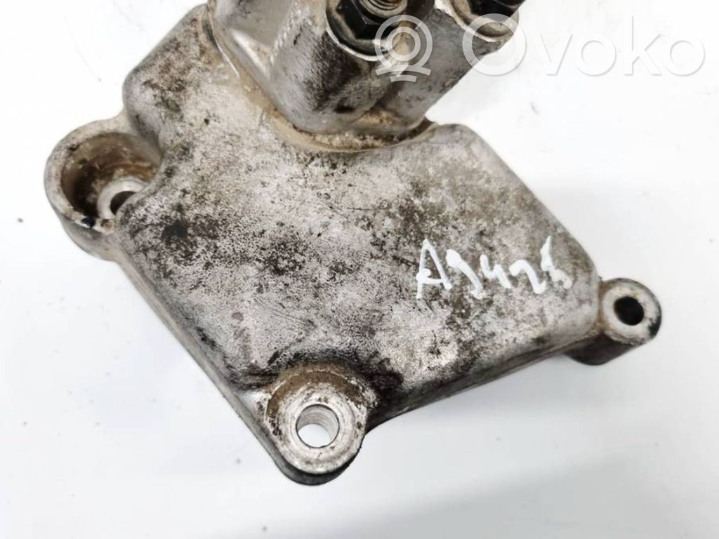 Engine mounting bracket   30811139,30811139