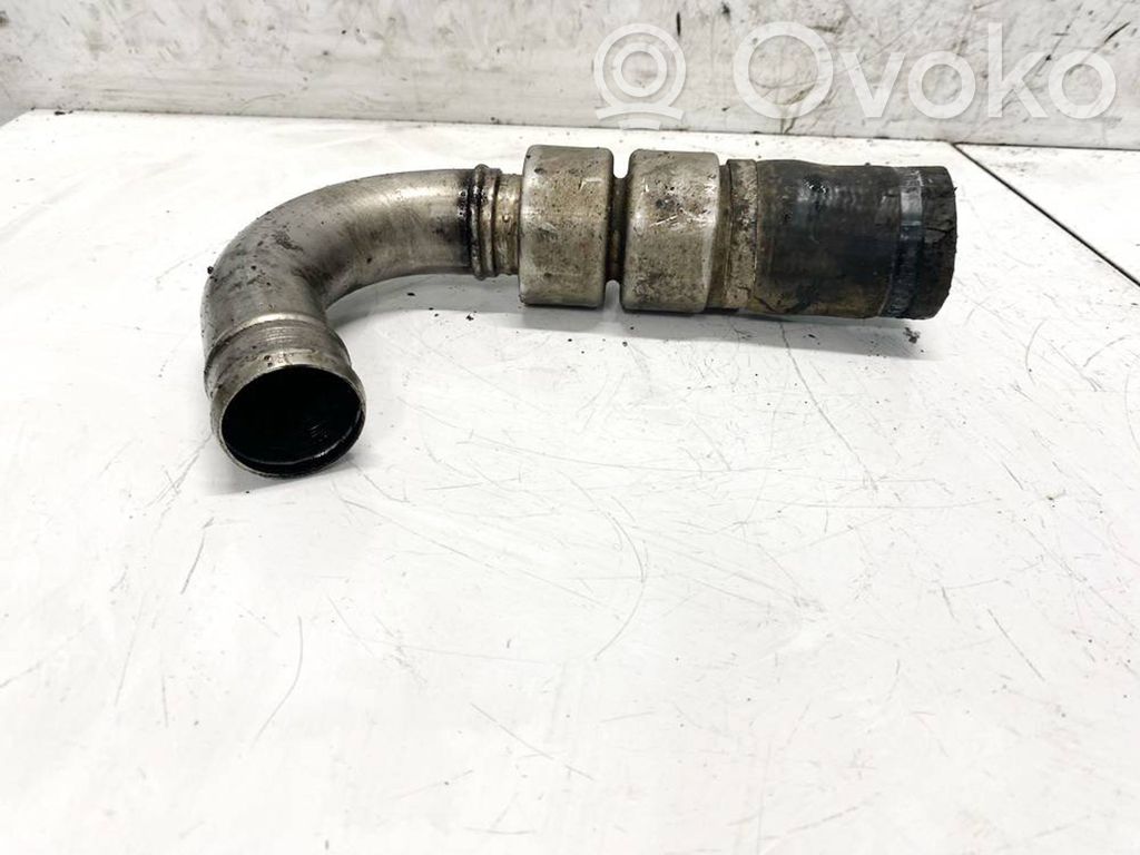Intercooler hose/pipe