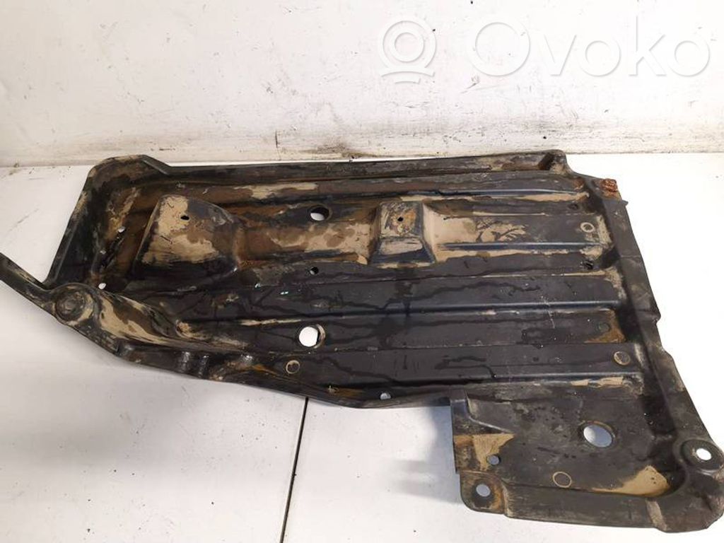 Toyota Corolla Verso AR10 Protezione anti spruzzi/sottoscocca del motore