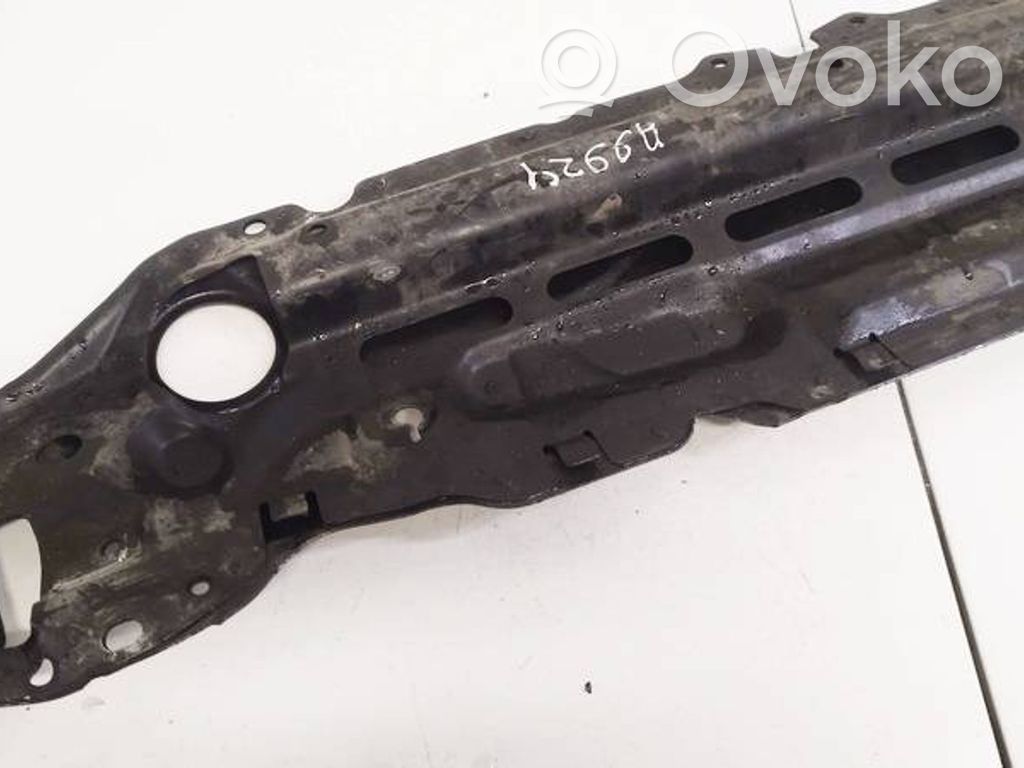 BMW 5 E60 E61 Radiatorių panelė 