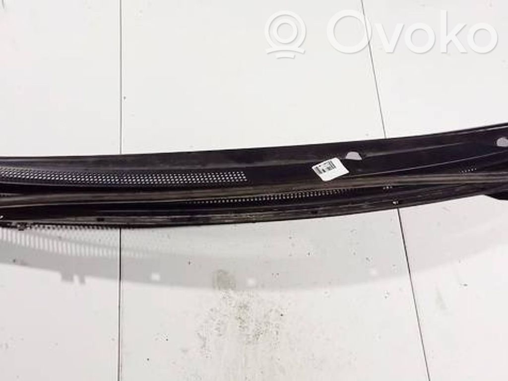 Mitsubishi Colt Wiper trim 
