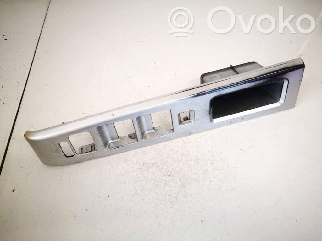 Mazda 5 Front door window switch trim 