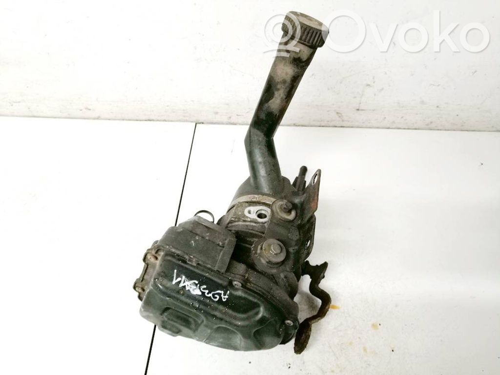 Citroen C4 II Power steering pump 